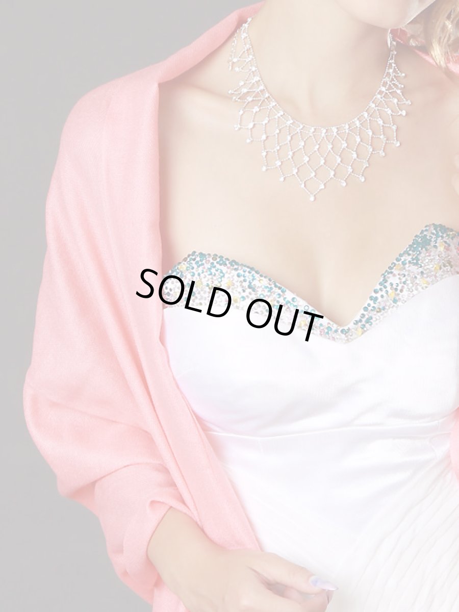 画像2: [ショール][サーモンピンク][ラベンダー][ブラック][ホワイト][ベビーピンク]シンプル・厚め・エレガント・ストール (2)