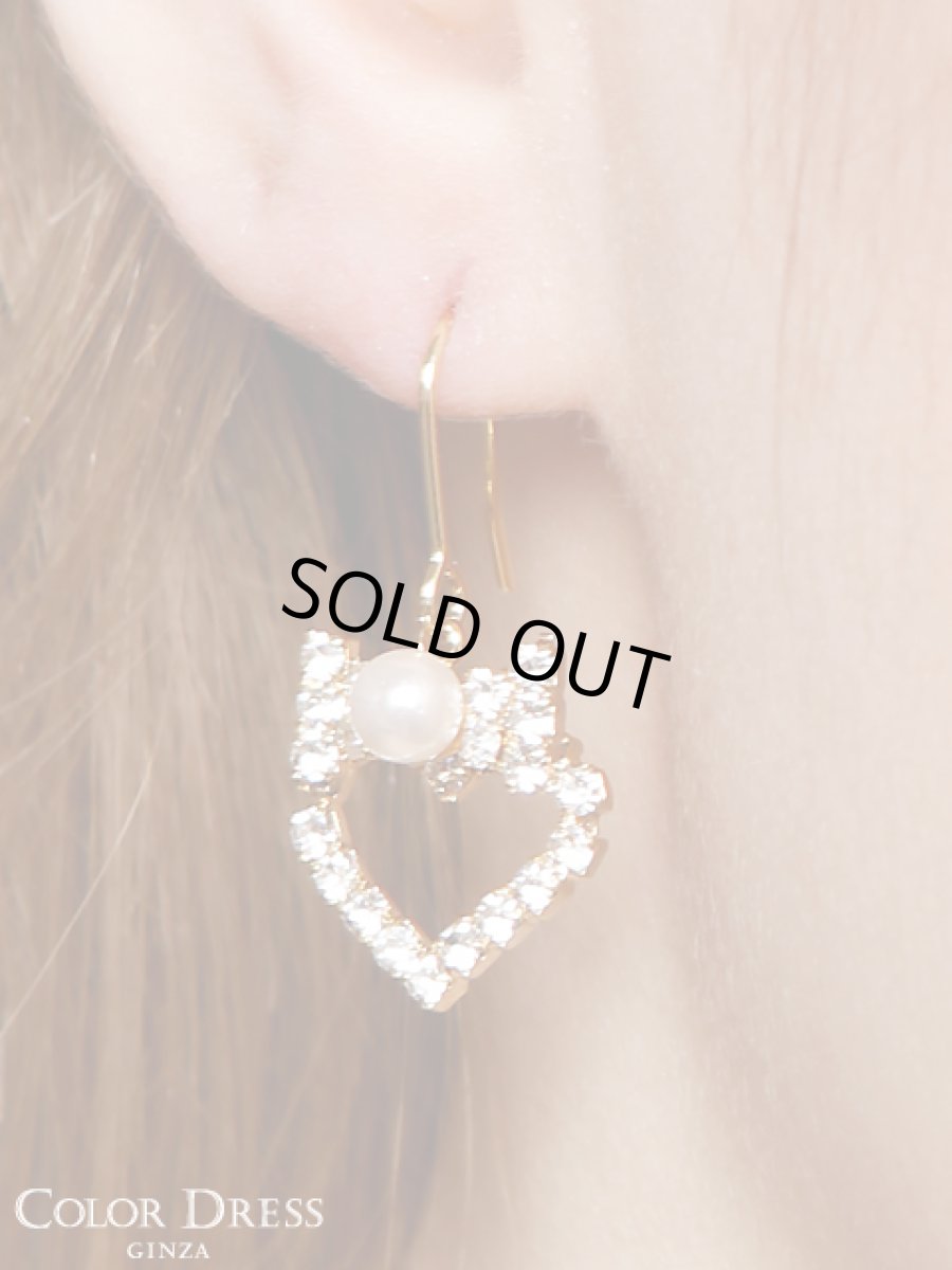 画像4: [渚着用][ジュエリー][ゴールド][シルバー]リボン・パール・ハートのモチーフ・ストーン・ピアス (4)