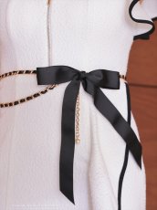 画像15: [SALE品のため返品不可＆再入荷なしの現品限り][Andy/an][Andy]チェーンベルト フリル 半袖 フロントジップ アシンメトリー 膝丈 ミディアムドレス ワンピース《送料＆代引き手数料無料》 (15)