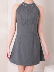 画像5: [Andy/an]ミニ・ホルターネック・グレー・ストライプ・リボン・Aライン・ノースリーブ・ミニドレス・ワンピース《送料＆代引き手数料無料》 (5)