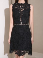 画像10: [Andy/an]ノースリーブ・総レース・飾りボタン・タイト・ミニドレス・ワンピース《送料＆代引き手数料無料》 (10)