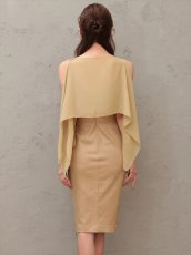 画像6: [ XS-Mサイズ / 3カラー ][Veautt]シフォンケープ・オープンショルダー・2way・サイドファスナー・タイト・ミディアムドレス《送料＆代引き手数料無料》 (6)