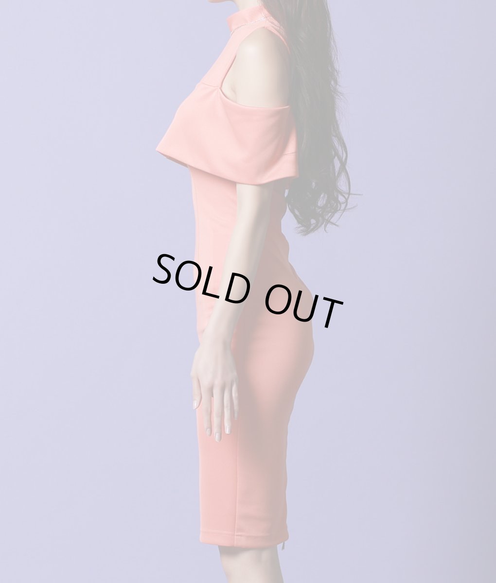 画像9: [Veautt]プチハイネック・シンプル・オープンショルダー・半袖・タイト・ミニドレス・ワンピース[MIRIN着用]《送料＆代引き手数料無料》 (9)