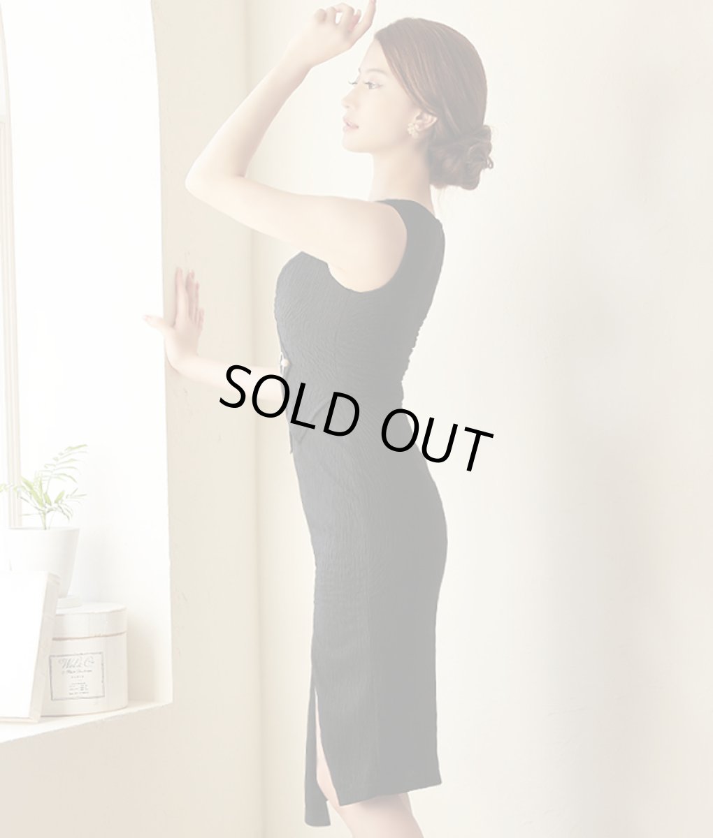 画像2: [Veautt]ノースリーブ・胸元スリットカット・メッシュ・サイドスリット・ミニドレス・ワンピース《送料＆代引き手数料無料》 (2)