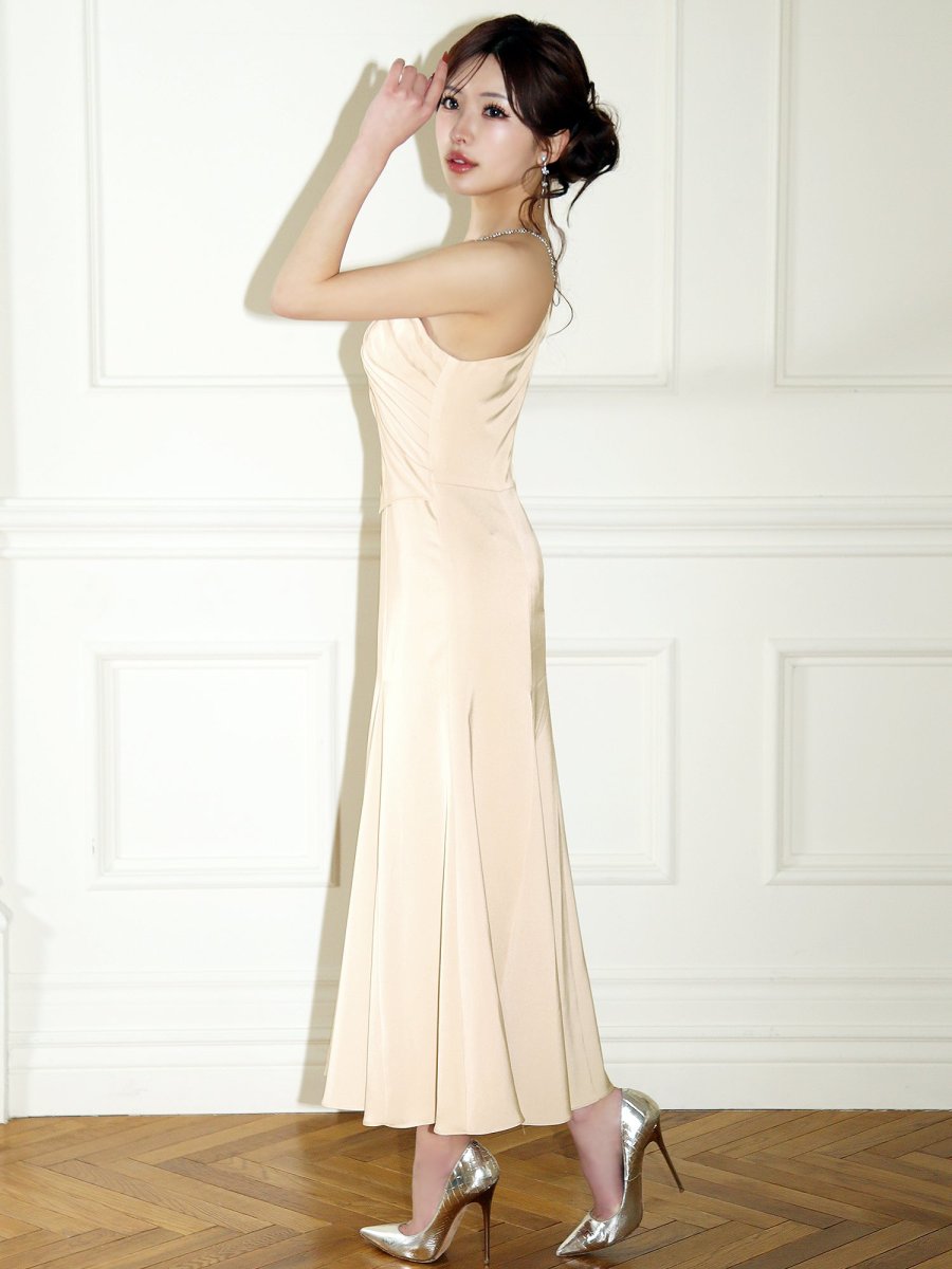 画像3: [ XS-Mサイズ / 4カラー ][Veautt]ホルターネック・ビジューチェーン・ドレープフレア・ミディアムドレス《送料＆代引き手数料無料》 (3)