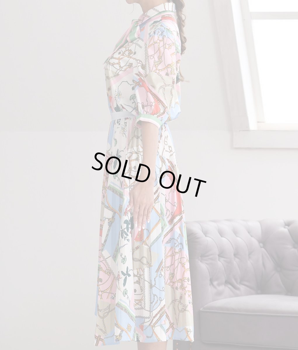 画像7: [rinfarre]ライトブルー・パステル・スカーフ柄・リボンタイ・半袖ブラウス・Aライン・プリーツ・ミディアムスカート・セットアップ・ツーピース[山崎みどり着用][送料無料] (7)