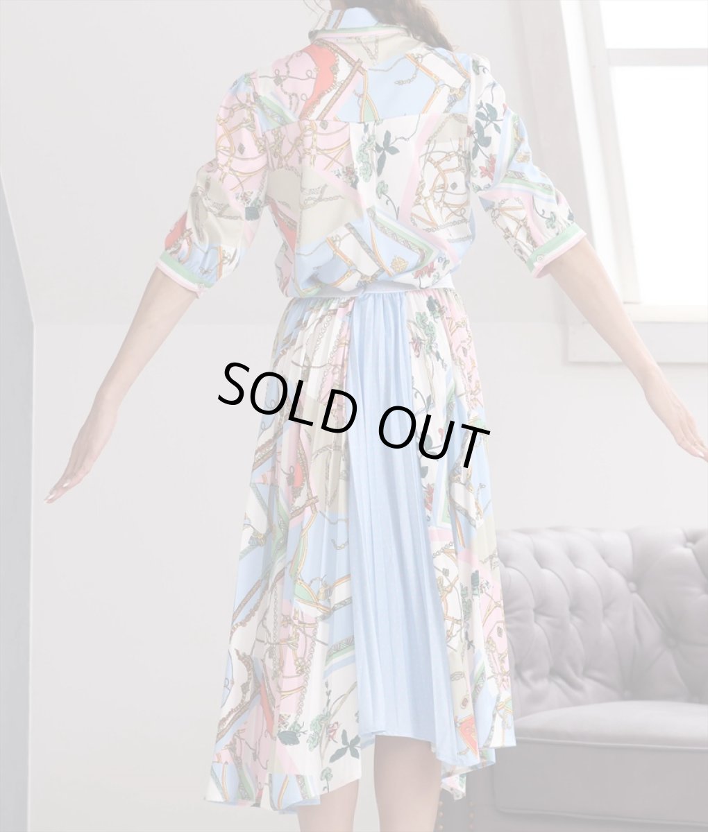 画像8: [rinfarre]ライトブルー・パステル・スカーフ柄・リボンタイ・半袖ブラウス・Aライン・プリーツ・ミディアムスカート・セットアップ・ツーピース[山崎みどり着用][送料無料] (8)