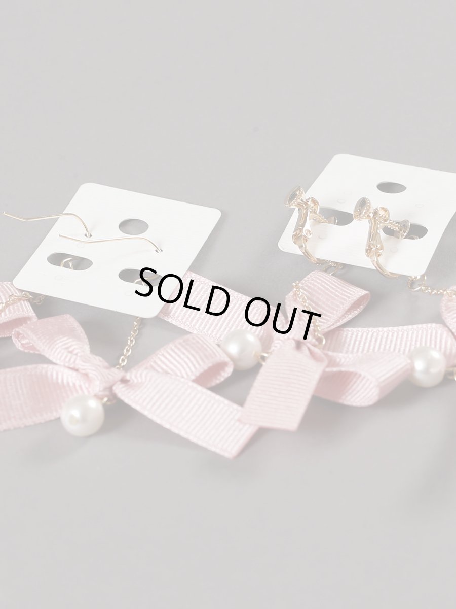 画像2: [ジュエリー][ピアス][イヤリング] ピンクリボン・パール付き・揺れる・フックピアス・ねじ式イヤリング (2)