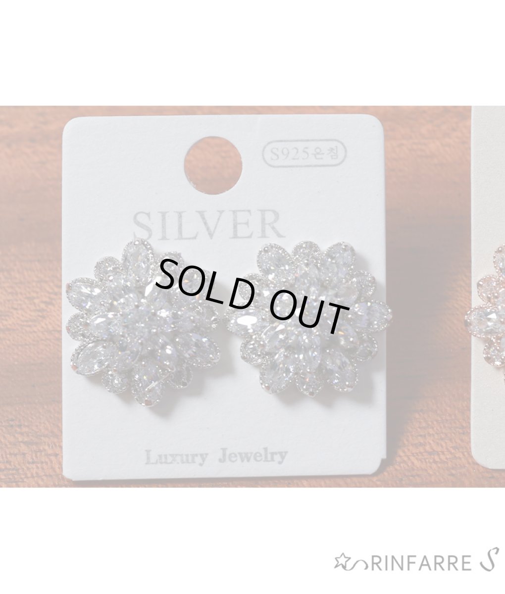 画像2: [ジュエリー][ピアス]大きめ・シルバー925・お花型デザイン・ピアス (2)