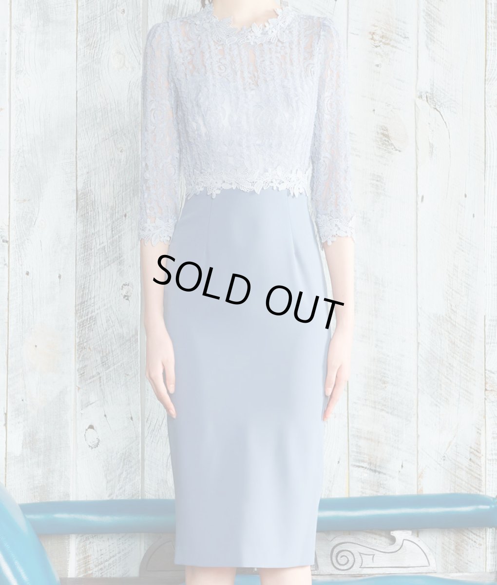 画像6: [SALE品のため返品不可＆再入荷なしの現品限り][韓国製][rinfarre]ブルーグレー・くすみカラー・ラウンドネック・切り替え・タイト・七分袖・ミディアムドレス・ワンピース[黒木麗奈着用] (6)