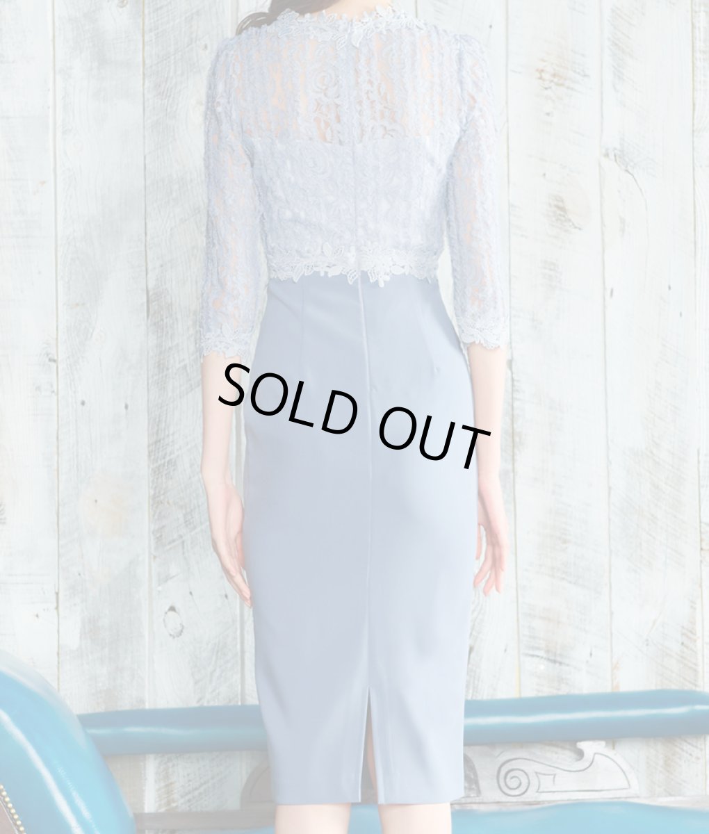 画像8: [SALE品のため返品不可＆再入荷なしの現品限り][韓国製][rinfarre]ブルーグレー・くすみカラー・ラウンドネック・切り替え・タイト・七分袖・ミディアムドレス・ワンピース[黒木麗奈着用] (8)