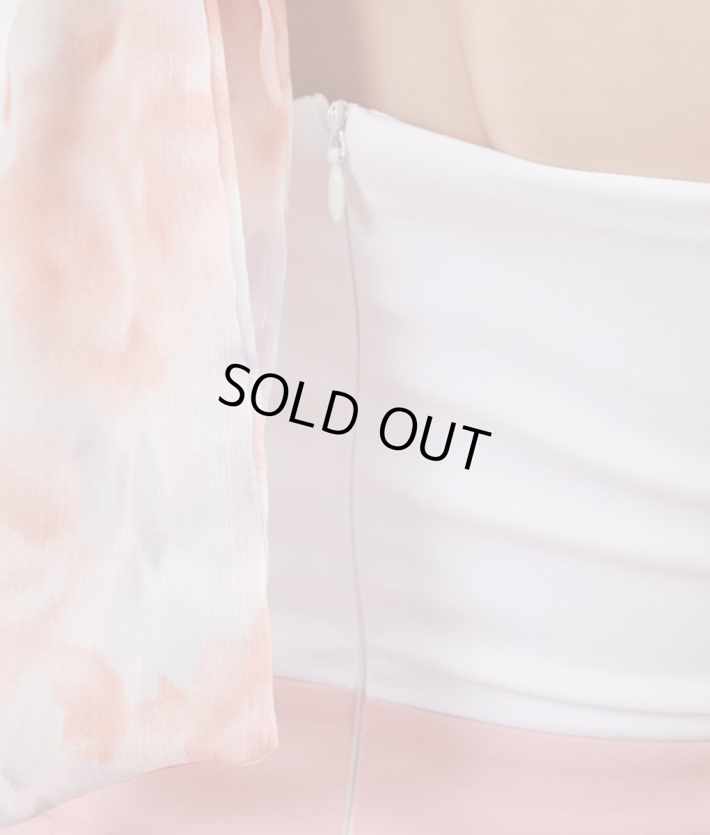 画像12: [韓国製][rinfarre][SALE品のため返品不可＆再入荷なしの現品限り]ピンク・花柄・シフォン・ハイネック・ホルターネック・背中開き・タイト・ミディアムドレス・ワンピース[MIRIN着用][送料無料] (12)