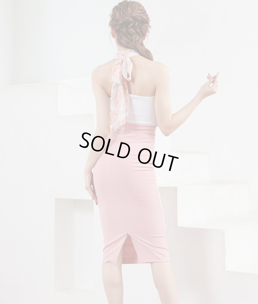 画像3: [韓国製][rinfarre][SALE品のため返品不可＆再入荷なしの現品限り]ピンク・花柄・シフォン・ハイネック・ホルターネック・背中開き・タイト・ミディアムドレス・ワンピース[MIRIN着用][送料無料] (3)