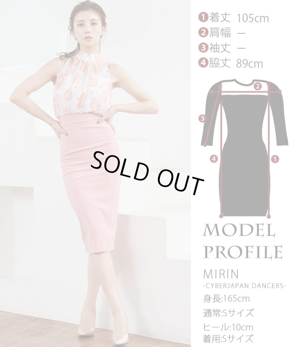 画像5: [韓国製][rinfarre][SALE品のため返品不可＆再入荷なしの現品限り]ピンク・花柄・シフォン・ハイネック・ホルターネック・背中開き・タイト・ミディアムドレス・ワンピース[MIRIN着用][送料無料] (5)