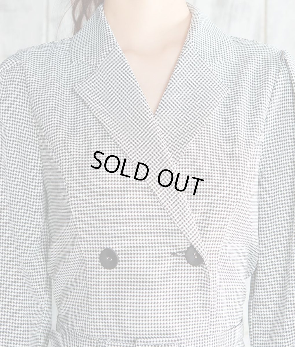 画像9: [韓国製][rinfarre][SALE品のため返品不可＆再入荷なしの現品限り]千鳥格子・前ボタン・長袖・タイト・クール系・コート風・膝丈・ミニ・ワンピース・ドレス[黒木麗奈着用][送料無料] (9)