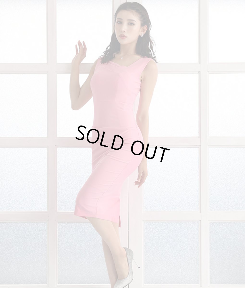 画像2: [SALE品のため返品不可＆再入荷なしの現品限り][韓国製][rinfarre]ダブルピンク・シンプル・無地・タック入り・変形ネック・ノースリーブ・タイト・ミディアムドレス・ワンピース[MIRIN着用] (2)