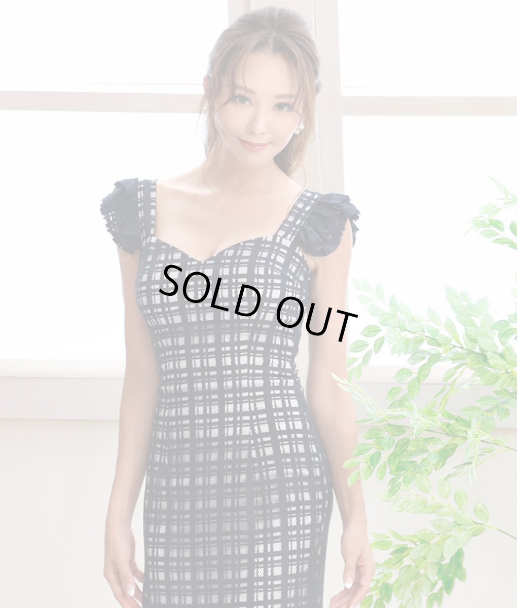 画像4: 韓国製[SALE品のため返品不可＆再入荷なしの現品限り][rinfarre]ネイビー・格子柄総レース・マーメイド・フリル・エレガント・ミディアム・ドレス・ワンピース[山崎みどり着用][送料無料]my (4)