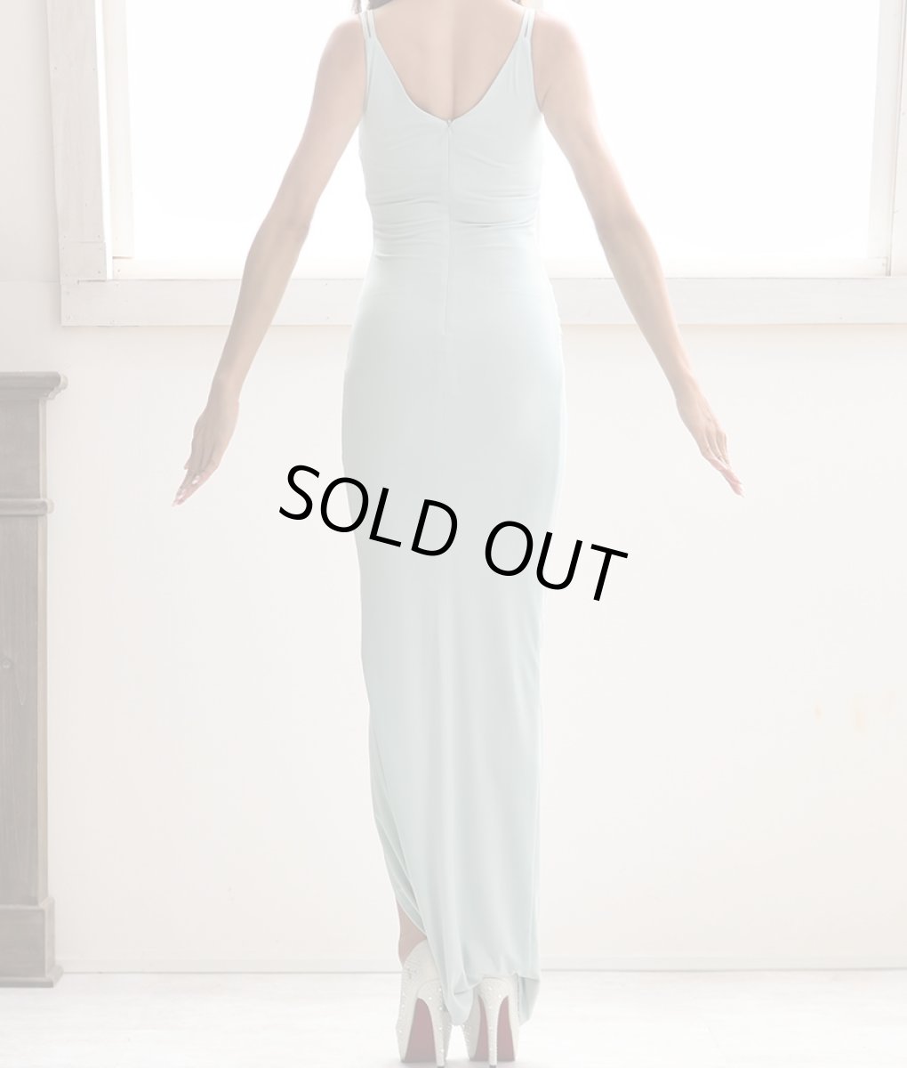 画像9: [韓国製][rinfarre][SALE品のため返品不可＆再入荷なしの現品限り]シンプル・無地・ギャザー入り・ストレッチ・スリット・キャミソール・タイト・ロングドレス[山崎みどり着用]《送料＆代引き手数料無料》myall (9)