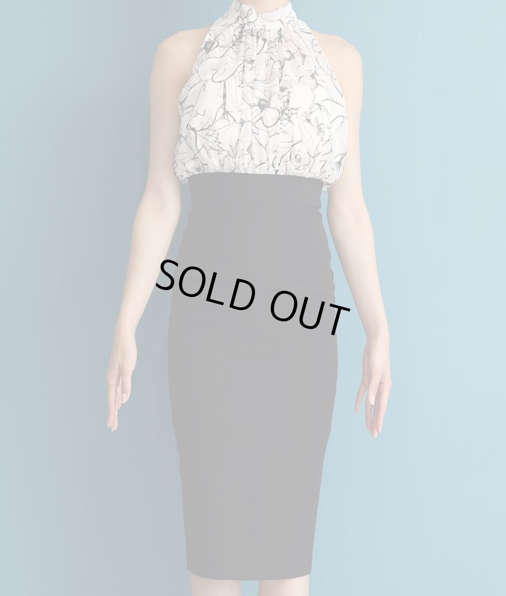 画像8: [韓国製][rinfarre]モノトーン・花柄・プリント・シフォン・ハイネック・ホルターネック・背中開き・タイト・ミディアムドレス・ワンピース[MIRIN着用][送料無料] (8)