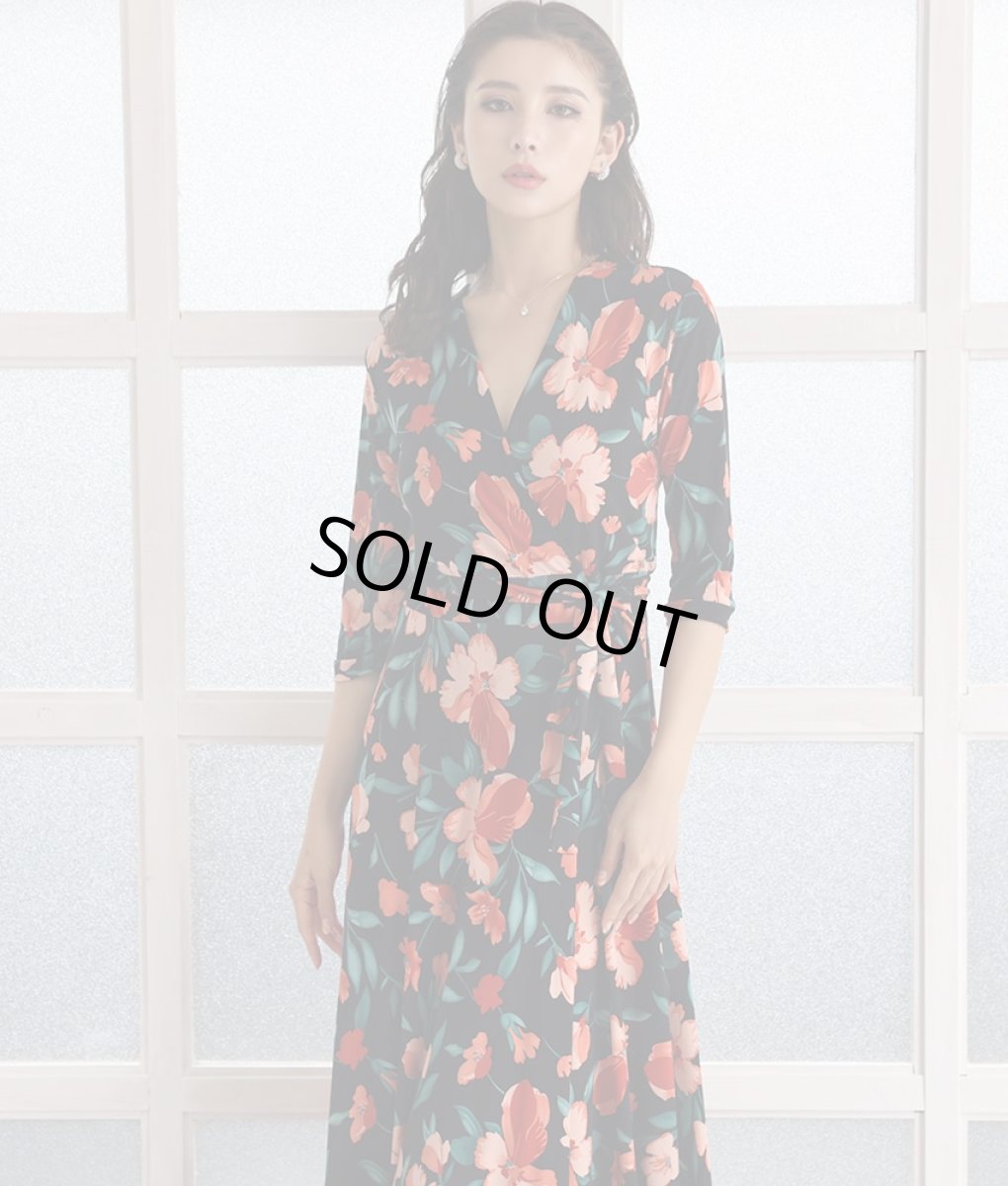 画像4: [韓国製][rinfarre]ブラック×レッド系・花柄・プリント・カシュクール・七分袖・マキシ・ミディアムドレス・ラップワンピース[MIRIN着用][送料無料] (4)