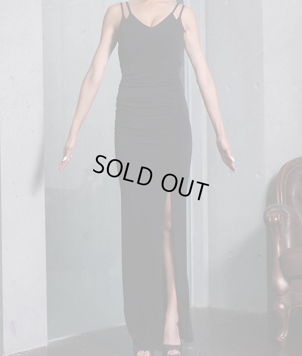 画像7: [韓国製][rinfarre][SALE品のため返品不可＆再入荷なしの現品限り]シンプル・無地・ギャザー入り・ストレッチ・スリット・キャミソール・タイト・ロングドレス[山崎みどり着用][送料無料]myall (7)