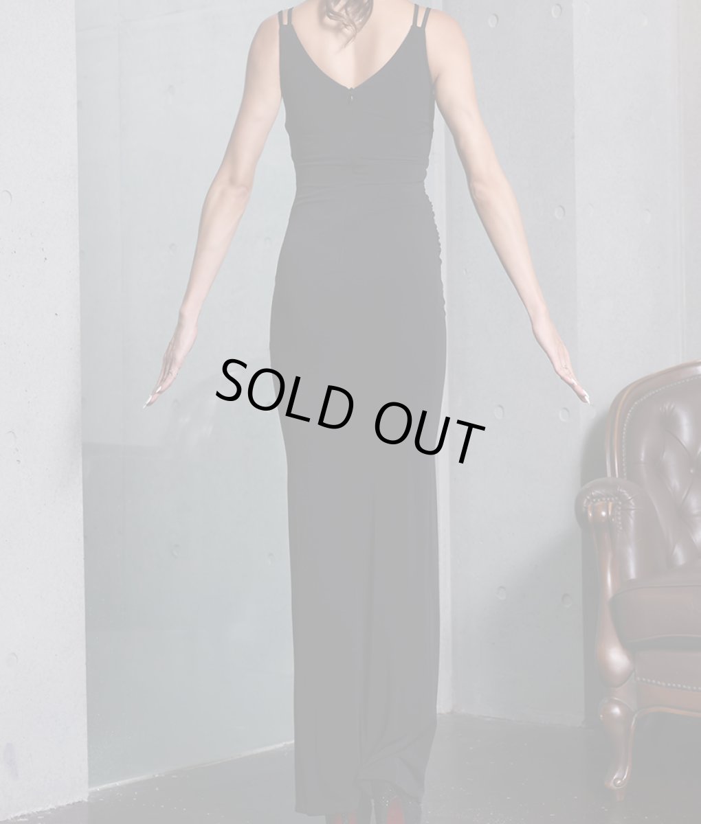 画像9: [韓国製][rinfarre][SALE品のため返品不可＆再入荷なしの現品限り]シンプル・無地・ギャザー入り・ストレッチ・スリット・キャミソール・タイト・ロングドレス[山崎みどり着用][送料無料]myall (9)