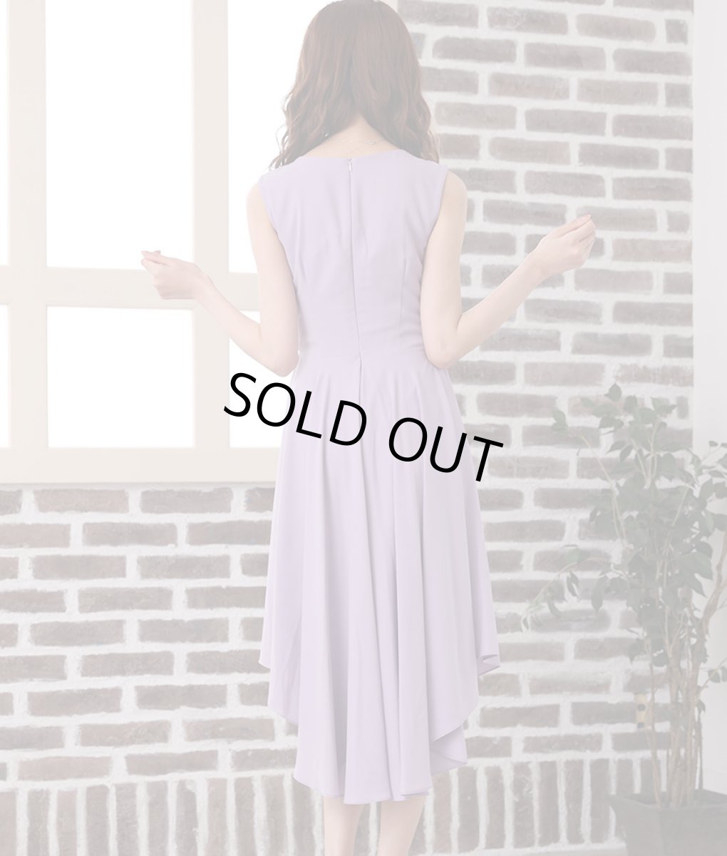 画像4: [韓国製][rinfarre][SALE品のため返品不可＆再入荷なしの現品限り]大人カラー・無地・ノースリーブ・Vネック・アシメントリー・Aライン・フレア・ミディアムドレス[山崎みどり・関あいか着用][送料無料]mybr (4)