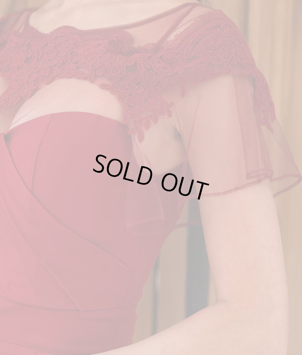 画像12: [韓国製][rinfarre][SALE品のため返品不可＆再入荷なしの現品限り]デコルテ＆半袖シースルーレース・刺繍・タイト・ハートカット・ミディアムドレス・膝丈・ワンピース[山崎みどり・MIRIN着用][送料無料]mywn (12)