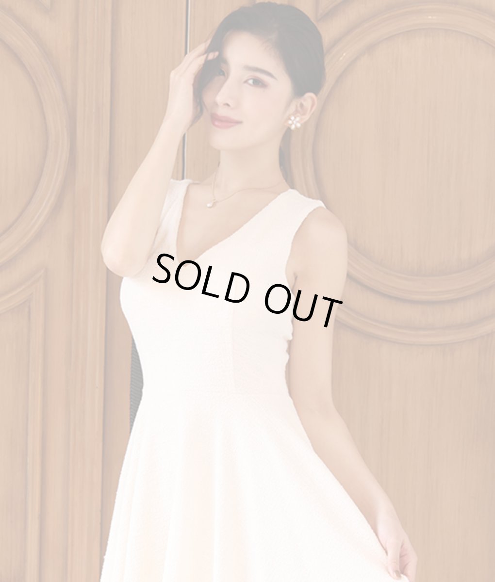 画像5: [SALE品のため返品不可＆再入荷なしの現品限り][韓国製][rinfarre]ツイード・ノースリーブ・Vネック・アシメントリー・Aライン・フレア・ミディアムドレス[山崎みどり・MIRIN着用] (5)