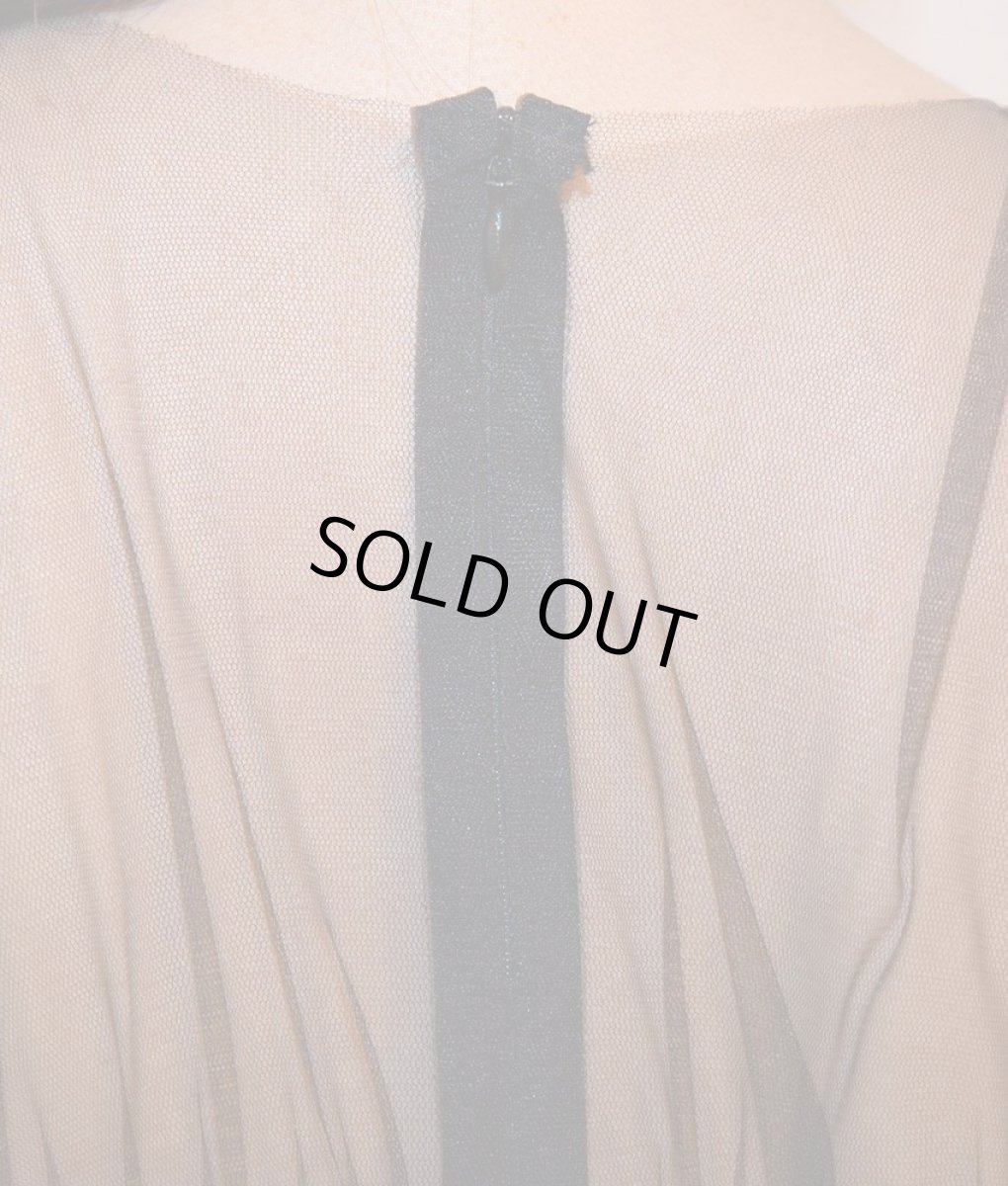 画像10: [韓国製][rinfarre]ブラックレイヤード・Vネック・長袖・シンプル・タイト・ショート・ミニドレス・ワンピース[れお着用][送料無料] (10)