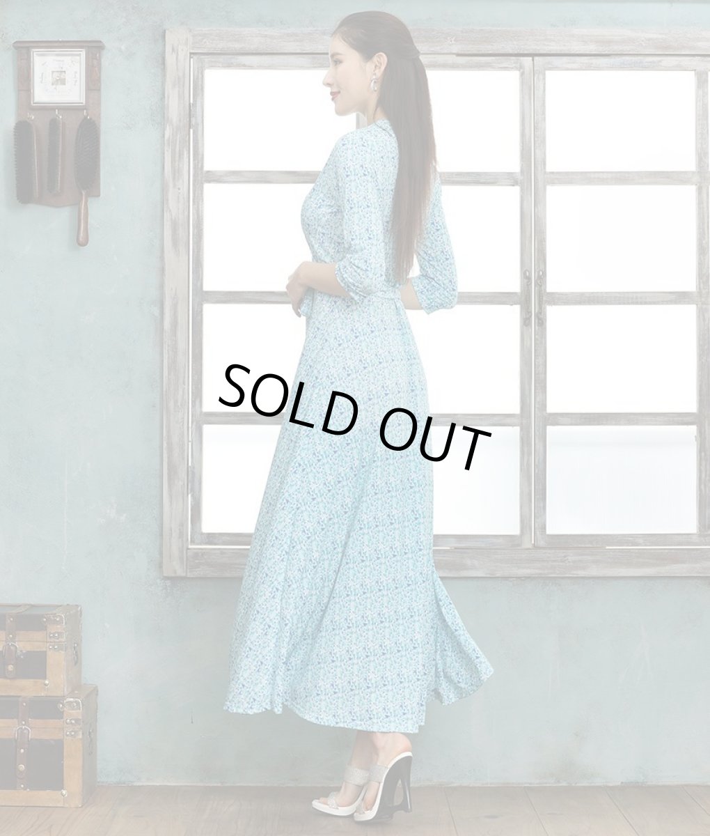 画像2: [韓国製][rinfarre]ブルー×グリーン・ジオメトリック・Vネック・カシュクール・七分袖・マキシ・ロングドレス・ラップワンピース[MIRIN着用][送料無料] (2)