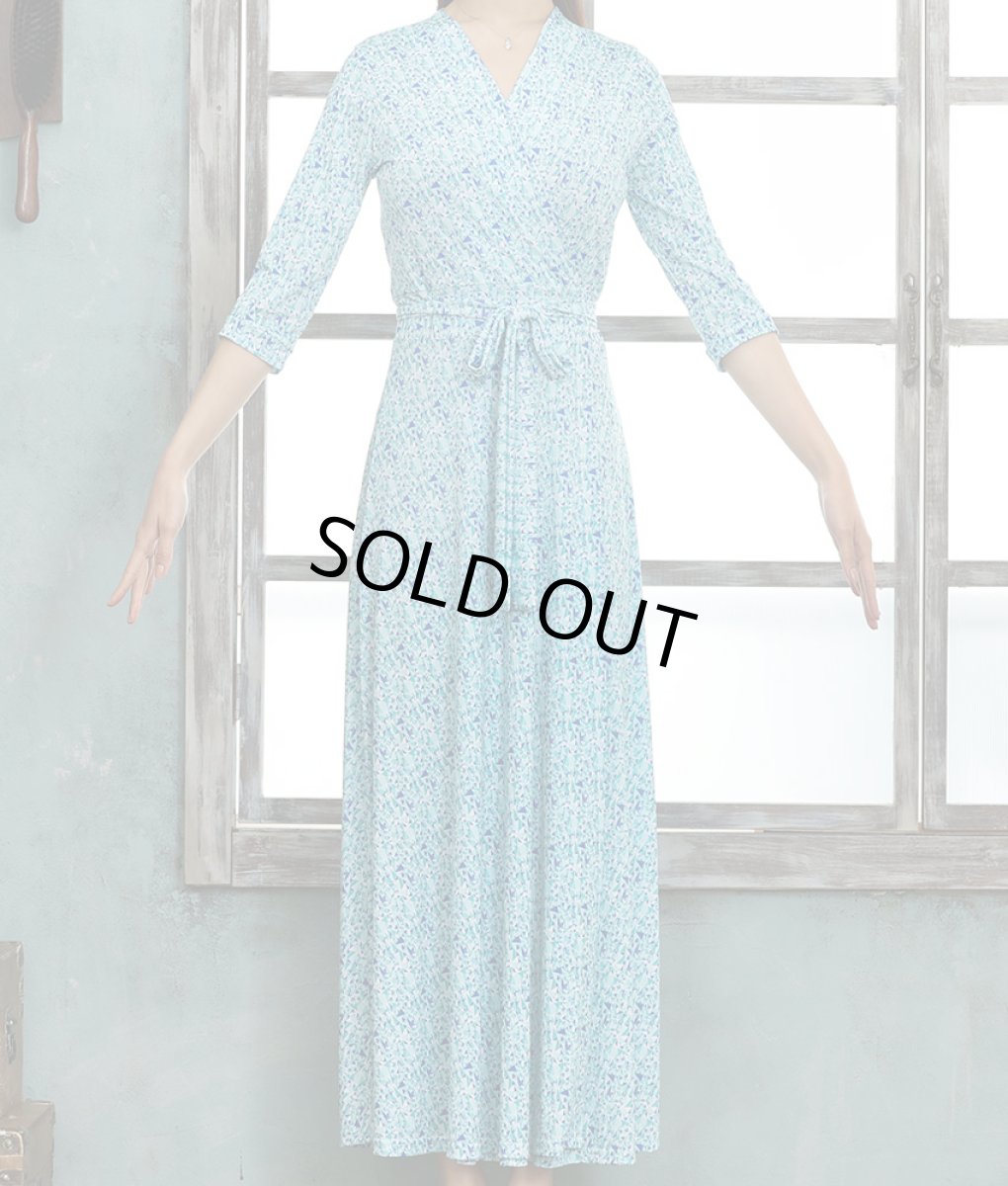 画像6: [韓国製][rinfarre]ブルー×グリーン・ジオメトリック・Vネック・カシュクール・七分袖・マキシ・ロングドレス・ラップワンピース[MIRIN着用][送料無料] (6)