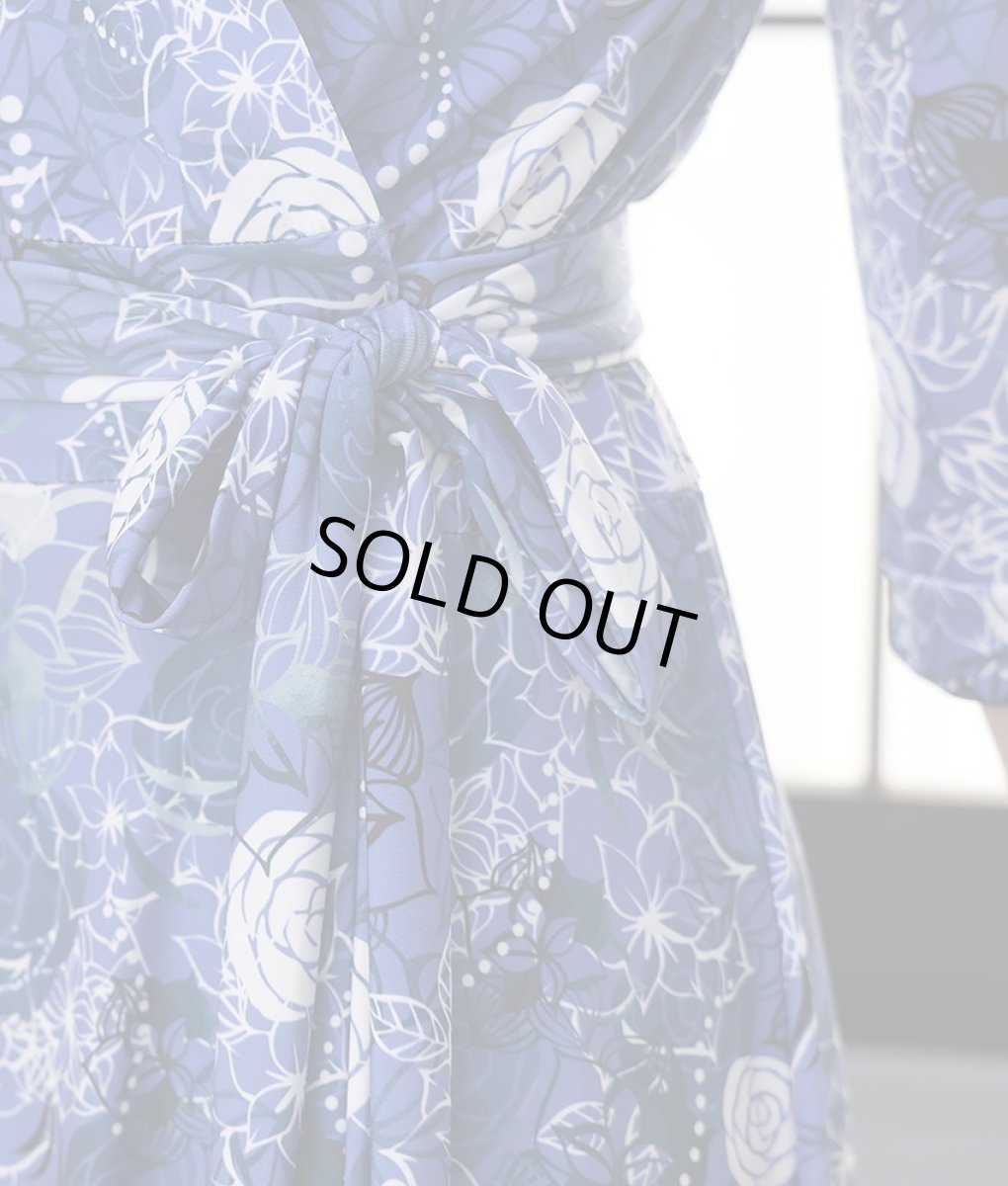 画像16: [SALE品のため返品不可＆再入荷なしの現品限り][韓国製][rinfarre]花柄・水彩画風・パステルVネック・カシュクール・七分袖・マキシ・ロングドレス・ワンピース[山崎みどり・黒木麗奈着用]mygygr (16)