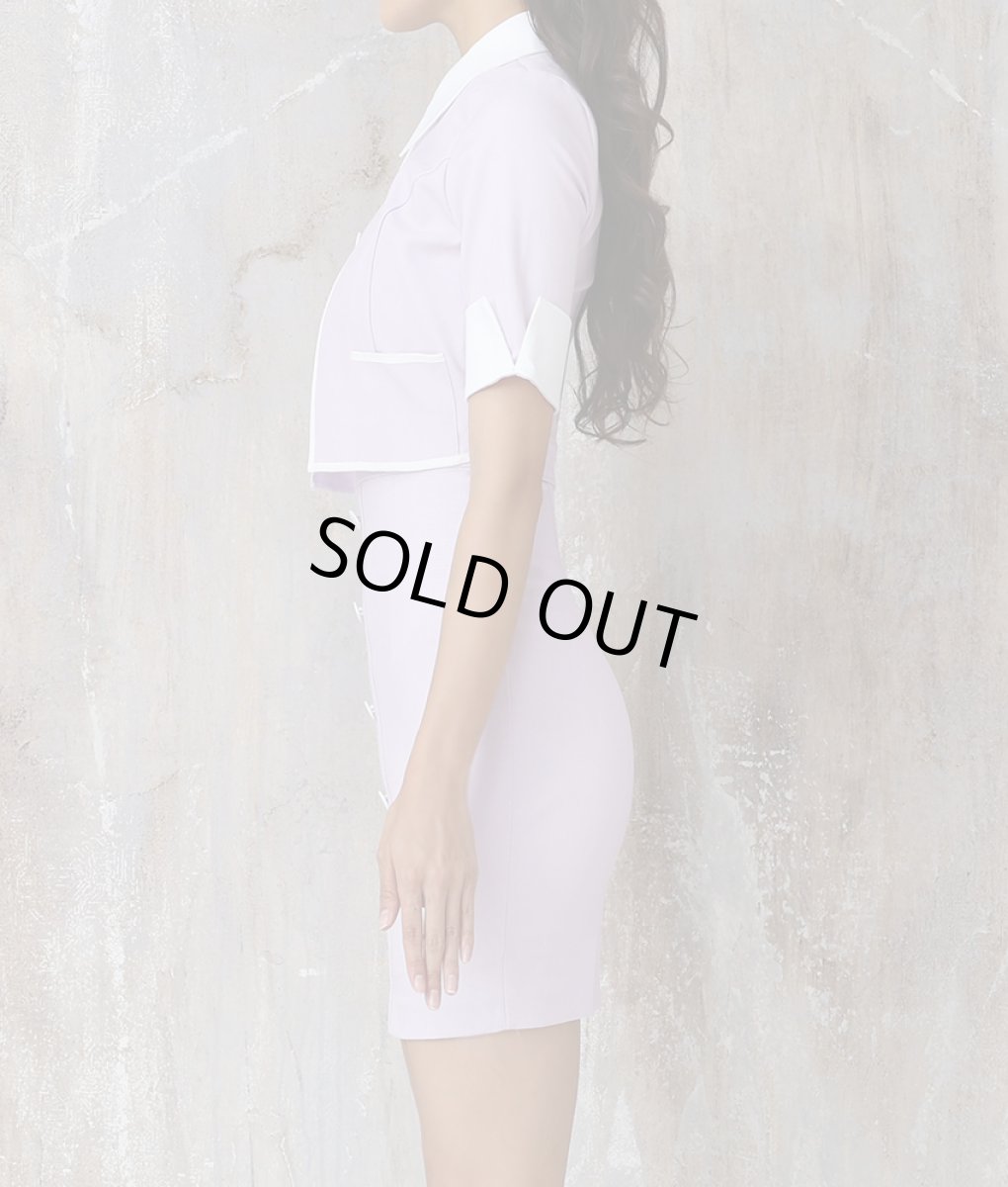 画像8: [韓国製][rinfarre][SALE品のため返品不可＆再入荷なしの現品限り]ポップデザイン・襟&ボタン・半袖 ・タイト・ショート・ミニドレス・ワンピース[MIRIN着用][送料無料] (8)