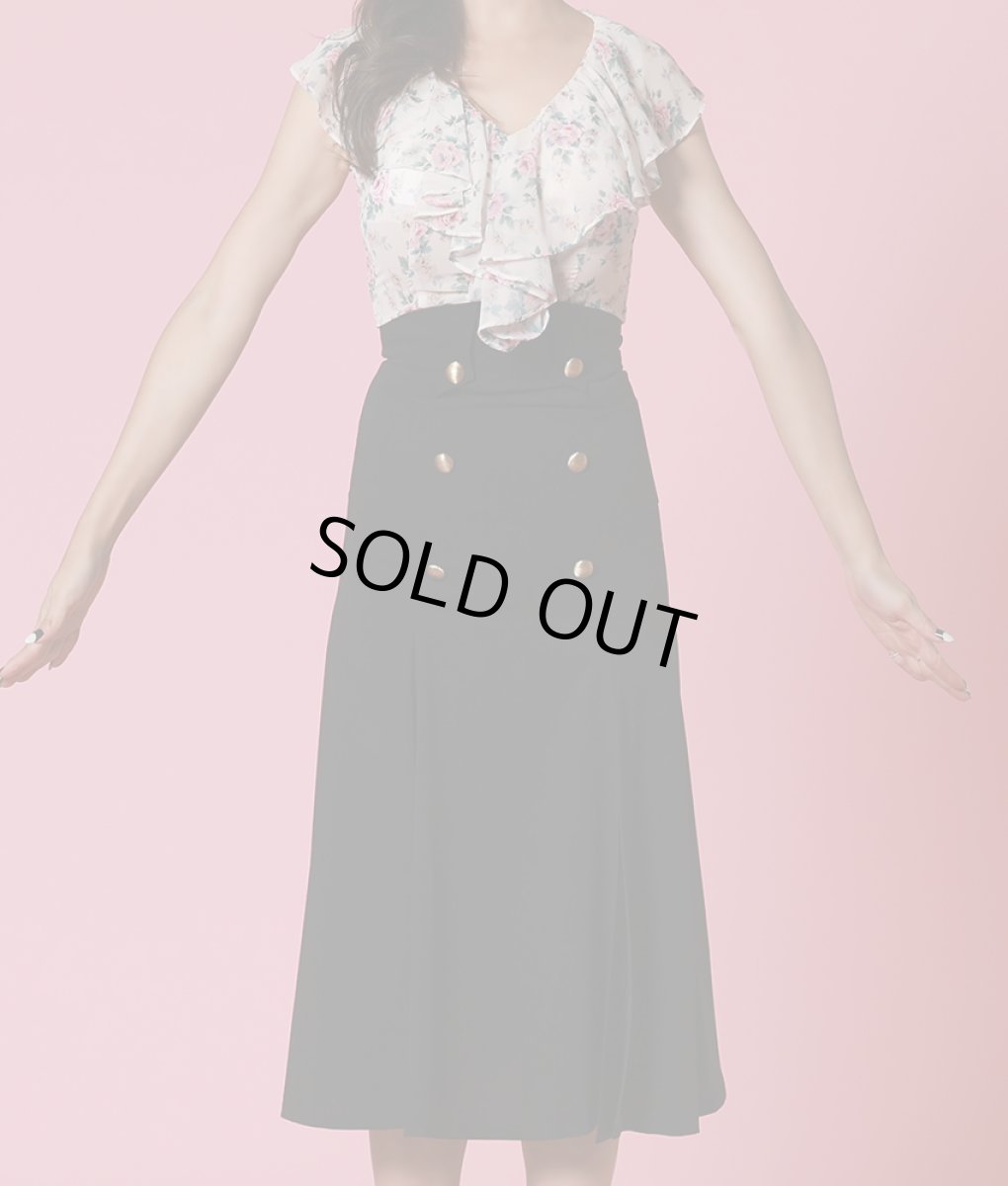 画像6: [韓国製][rinfarre][SALE品のため返品不可＆再入荷なしの現品限り]花柄・フリル・シフォンブラウス・金ボタン・ハイウエスト・マーメイド・ミディアムスカート・セットアップ・ツーピース[山崎みどり着用]《送料＆代引き手数料無料》my (6)