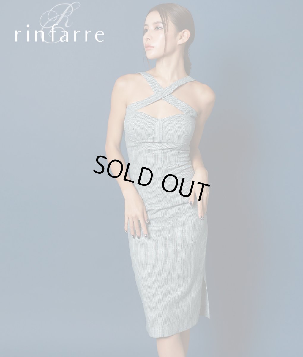 画像1: [韓国製][rinfarre][SALE品のため返品不可＆再入荷なしの現品限り]グリーン系・千鳥格子・クロスデザイン・ホルターネック・タイト・ミディアムドレス・ワンピース[MIRIN着用][送料無料] (1)