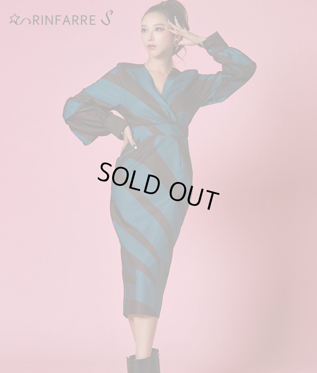 画像2: [韓国製][rinfarre][SALE品のため返品不可＆再入荷なしの現品限り]バイカラー・ウェーブデザイン・ボリュームスリーブ・長袖・タイト・ミディアムドレス・ワンピース[山崎みどり・黒木麗奈着用][送料無料]mygr (2)