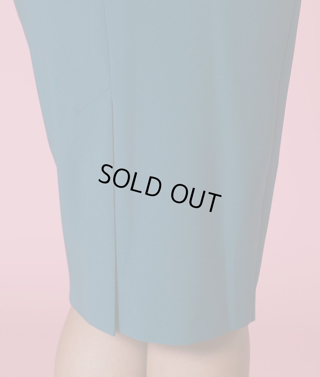 画像13: [SALE品のため返品不可＆再入荷なしの現品限り][韓国製][rinfarre]スモーキー・シンプル・飾りボタン・スクエアネック・パフスリーブ・半袖・タイト・ミディアムドレス・ワンピース[山崎みどり着用]myall (13)