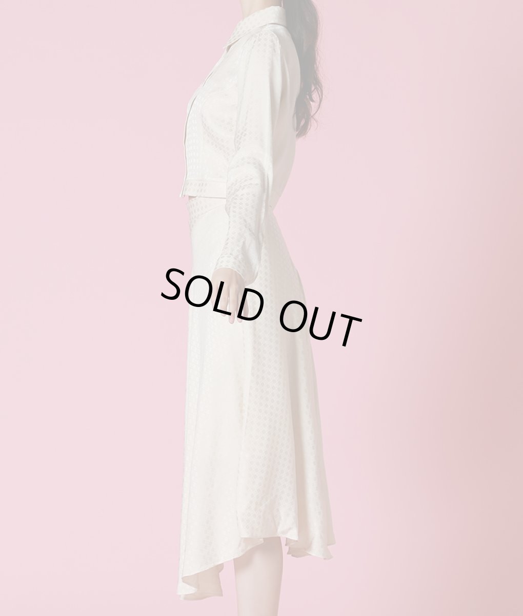 画像7: [韓国製][rinfarre][SALE品のため返品不可＆再入荷なしの現品限り]アイボリー・プリント・襟付き・長袖ブラウス・フレア・ミディアムスカート・セットアップ・ツーピース[黒木麗奈着用]《送料＆代引き手数料無料》 (7)