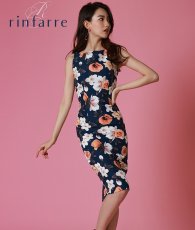 画像2: [韓国製][rinfarre][SALE品のため返品不可＆再入荷なしの現品限り]花柄・ノースリーブ・大人・タイト・ボートネック・ミディアムドレス・ワンピース[山崎みどり・黒木麗奈着用][送料無料]myju (2)