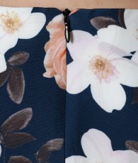 画像11: [韓国製][rinfarre][SALE品のため返品不可＆再入荷なしの現品限り]花柄・ノースリーブ・大人・タイト・ボートネック・ミディアムドレス・ワンピース[山崎みどり・黒木麗奈着用][送料無料]myju (11)