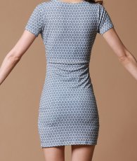 画像8: [韓国製][rinfarre][SALE品のため返品不可＆再入荷なしの現品限り]グレー系・ジオメトリック・Vネック・カシュクール・半袖・ストレッチ・ミニドレス・ショート・ワンピース (8)