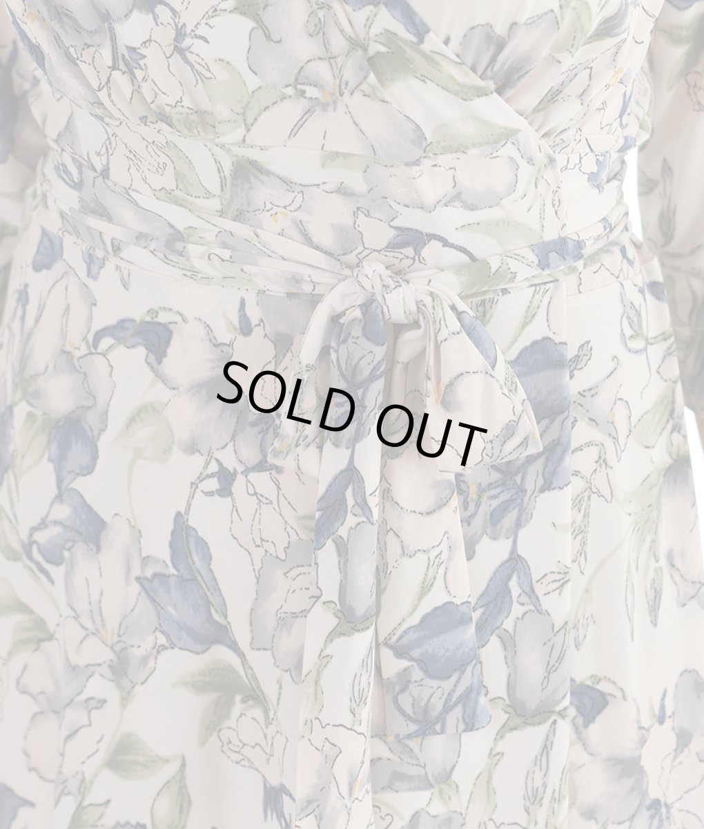 画像12: [韓国製][rinfarre]アイボリー・ニュアンスカラー・花柄・カシュクール・七分袖・マキシ・ラップ・ロングドレス・ワンピース[山崎みどり着用][送料無料] (12)