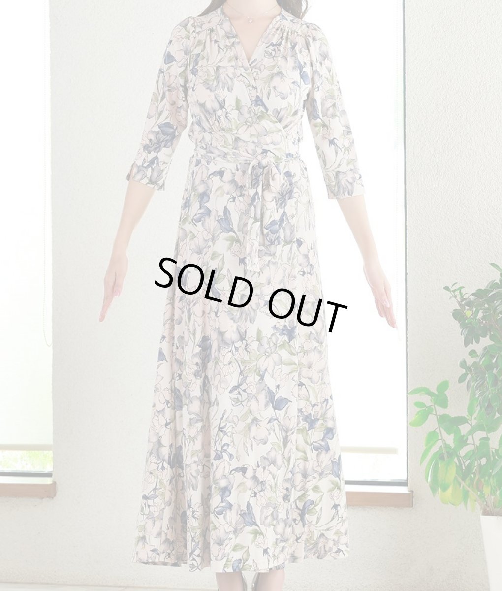 画像6: [韓国製][rinfarre]アイボリー・ニュアンスカラー・花柄・カシュクール・七分袖・マキシ・ラップ・ロングドレス・ワンピース[山崎みどり着用][送料無料] (6)