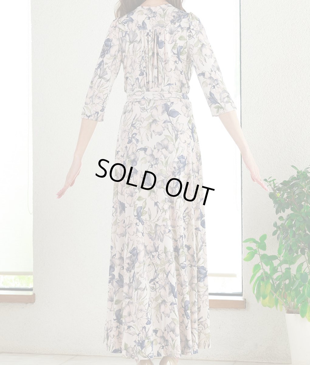 画像8: [韓国製][rinfarre]アイボリー・ニュアンスカラー・花柄・カシュクール・七分袖・マキシ・ラップ・ロングドレス・ワンピース[山崎みどり着用][送料無料] (8)
