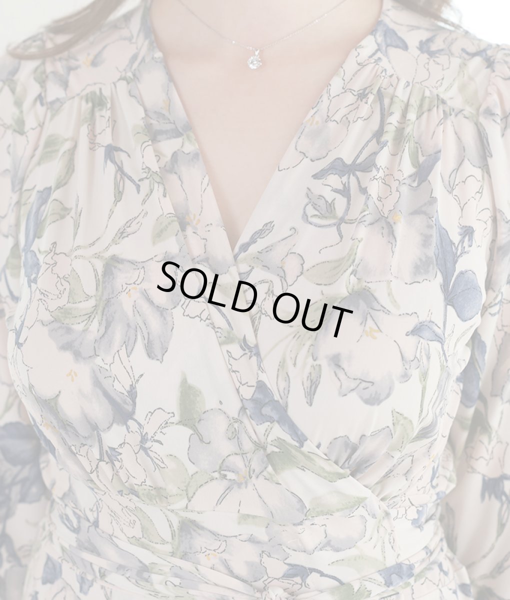 画像9: [韓国製][rinfarre]アイボリー・ニュアンスカラー・花柄・カシュクール・七分袖・マキシ・ラップ・ロングドレス・ワンピース[山崎みどり着用][送料無料] (9)