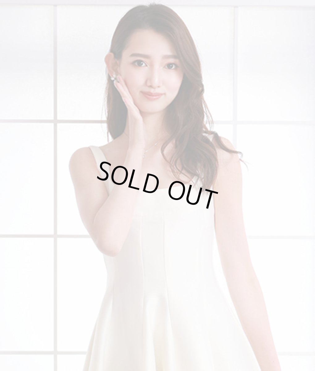 画像4: [rinfarre]ホワイト ・ドレッシー・Uネック・フレア・Aライン・ノースリーブ・ミディアムドレス・ワンピース[黒木麗奈着用][送料無料] (4)