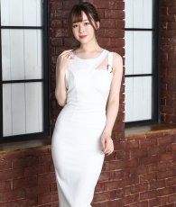画像6: [SALE品のため返品不可＆再入荷なしの現品限り][韓国製][rinfarre]変形デザイン・シンプル・バックル付き・タイト・ミディアムドレス・ワンピース[MIRIN着用] (6)