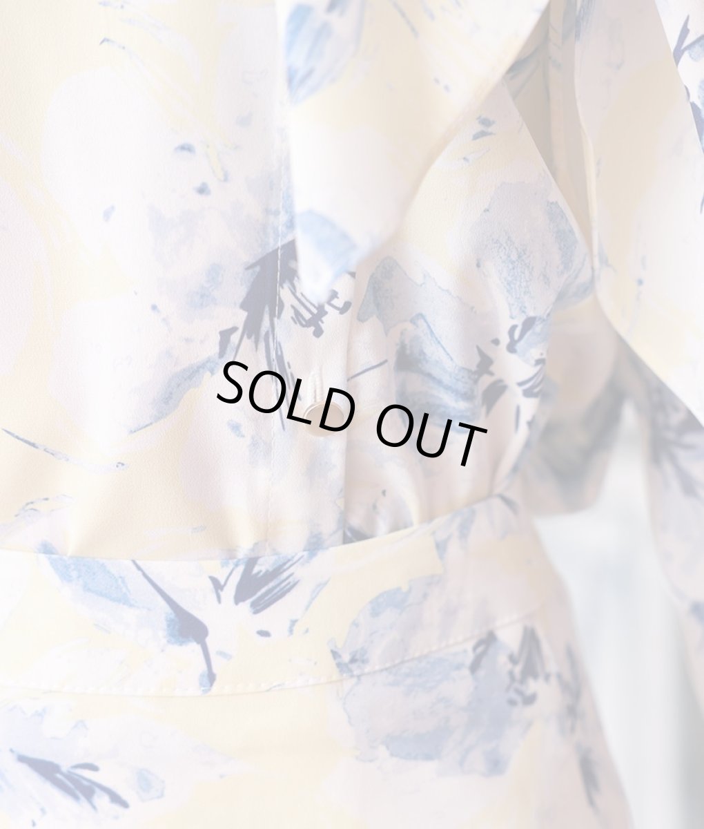 画像11: [SALE品のため返品不可＆再入荷なしの現品限り][韓国製][rinfarre]イエロー・ブルー花柄・プリント・リボンタイ・長袖ブラウス・フレア・ミディアムスカート・セットアップ・ツーピース[れお着用] (11)