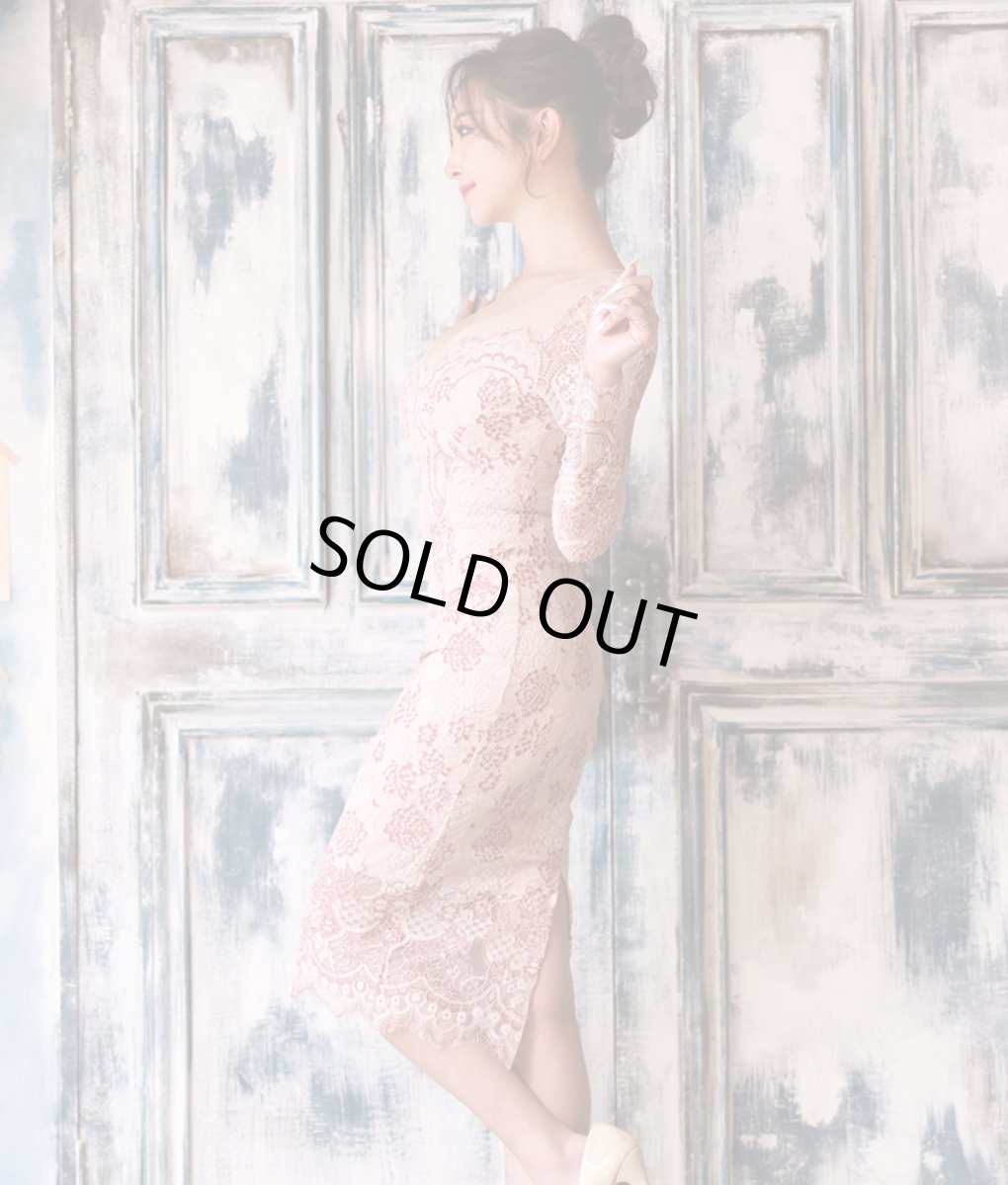 画像4: [セール品のため返品不可＆再入荷なしの現品限り][韓国製][rinfarre]長袖・総レース・シースルーミックス・タイト・ミディアムドレス・ワンピース[山崎みどり・れお着用] (4)